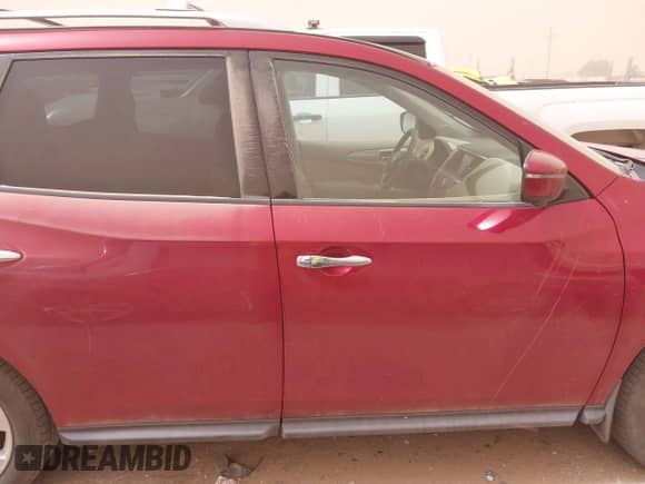 2018 Nissan Pathfinder S with VIN 5N1DR2MN6JC613762, listed as a IAAI auction lot 41801757 with 40,172 mi miles and . Bid and sale history available at DreamBid. Image 13.