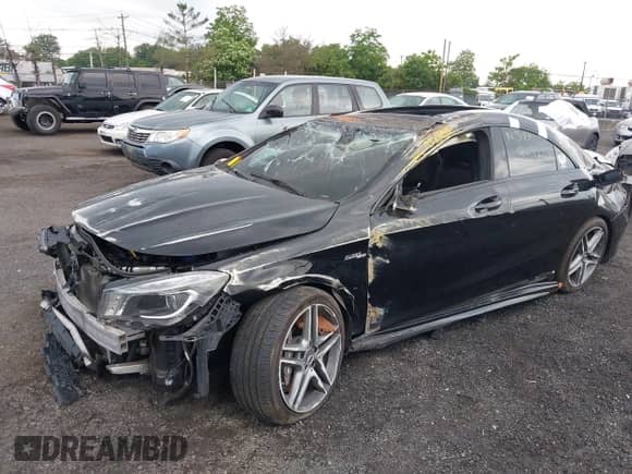 2014 Mercedes-Benz CLA 45 AMG с VIN WDDSJ5CB5EN067774, выставлен на аукционе IAAI как лот 42373325 с пробегом 108 428 миль миль и . История ставок и продаж доступна на DreamBid. Изображение 2.