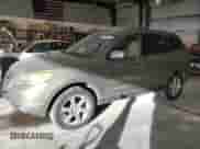 2008 Hyundai Santa Fe SE z VIN 5NMSH73E68H180386, wystawiony jako Copart lot #82701915 z przebiegiem 157 746 mil mil oraz Czysty tytuł • Clean title. Historia ofert i sprzedaży dostępna na DreamBid. Obrazek 1.