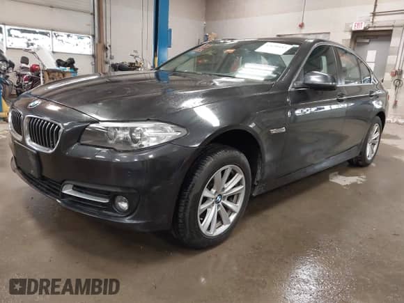 2016 BMW 5 Series 528i xDrive с VIN WBA5A7C57GG147949, выставлен на аукционе IAAI как лот 42690183 с пробегом 111 433 миль миль и . История ставок и продаж доступна на DreamBid. Изображение 2.