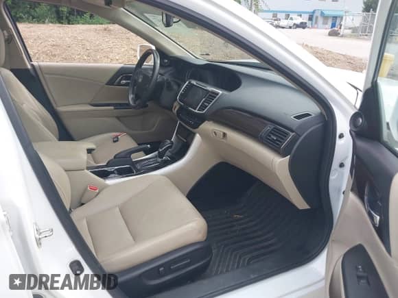 2017 Honda Accord EX-L with VIN 1HGCR2F90HA025511, listed as a IAAI auction lot 42658247 with 110,160 mi miles and . Bid and sale history available at DreamBid. Image 5.