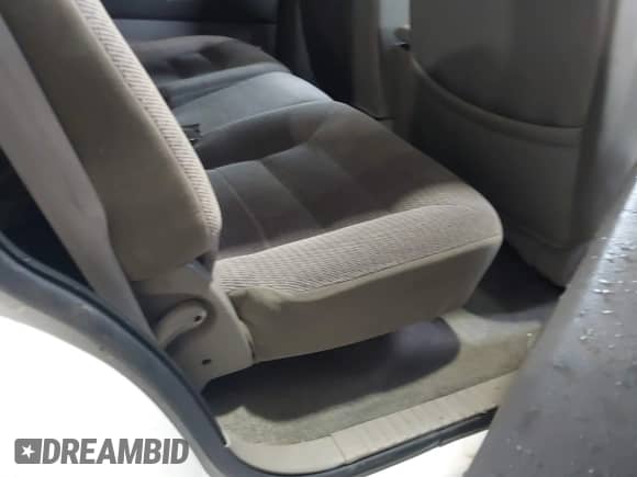2002 Dodge Durango SLT with VIN 1B4HR48N72F144237, listed as a IAAI auction lot 42242043 with 72,065 mi miles and . Bid and sale history available at DreamBid. Image 8.