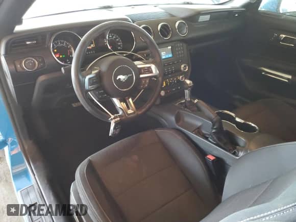 2017 Ford Mustang V6 with VIN 1FATP8EM0H5219810, listed as a Copart auction lot 81648235 with 94,269 mi miles and Salvage title. Bid and sale history available at DreamBid. Image 8.