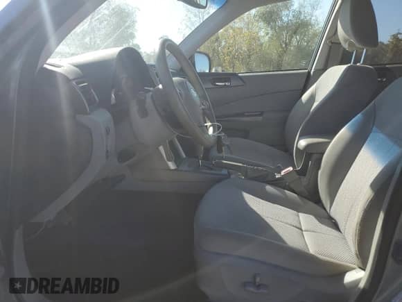 2013 Subaru Forester X Premium z VIN JF2SHADC9DH408517, wystawiony jako Copart lot #85151945 z przebiegiem 129 669 mil mil oraz Czysty tytuł • Clean title. Historia ofert i sprzedaży dostępna na DreamBid. Obrazek 7.