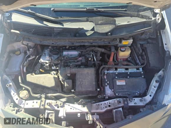 2016 Toyota Prius Three with VIN JTDZN3EU1GJ047001, listed as a Copart auction lot 90067255 with 487,946 mi miles and Clean title. Bid and sale history available at DreamBid. Image 7.