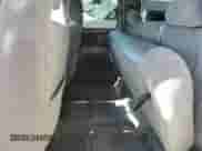 2006 Chevrolet Silverado 3500 с VIN 1GBHC39D96E241010, выставлен на аукционе Copart как лот 88733905 с пробегом Не указан миль и Списание • Salvage title. История ставок и продаж доступна на DreamBid. Изображение 10.
