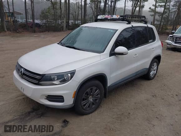 2012 Volkswagen Tiguan S с VIN WVGCV7AX5CW508206, выставлен на аукционе IAAI как лот 41612007 с пробегом 116 455 миль миль и . История ставок и продаж доступна на DreamBid. Изображение 2.