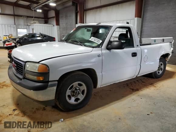 2001 GMC Sierra 1500 SL with VIN 1GTEC14WX1Z275051, listed as a Copart auction lot 41763705 with 202,792 mi miles and Salvage title. Bid and sale history available at DreamBid. Image 1.