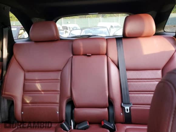 2016 Kia Sorento SXL with VIN 5XYPKDA16GG001293, listed as a Copart auction lot 85128944 with 121,180 mi miles and Salvage title. Bid and sale history available at DreamBid. Image 10.