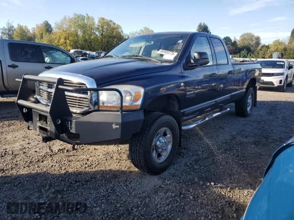 2006 Dodge 2500 SLT with VIN 1D7KS28C26J172861, listed as a Copart auction lot 86900275 with 337,645 mi miles and Clean title. Bid and sale history available at DreamBid. Image 1.