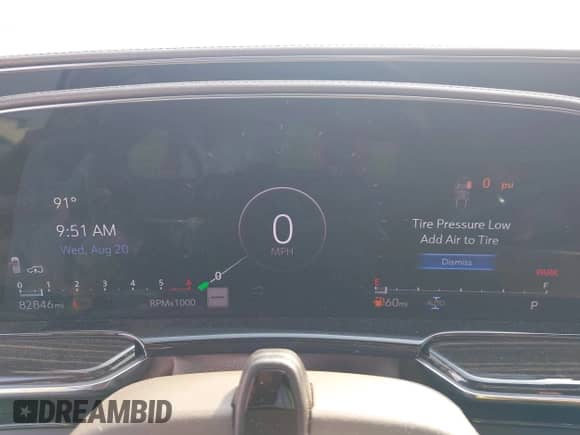 2021 Cadillac Escalade ESV with VIN 1GYS4LKT6MR323776, listed as a IAAI auction lot 43028030 with 82,846 mi miles and . Bid and sale history available at DreamBid. Image 7.