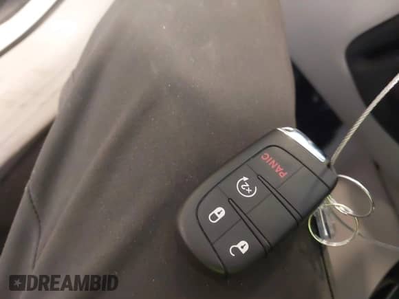 2020 Jeep Compass Limited z VIN 3C4NJDCB8LT216404, wystawiony jako IAAI lot #43416102 z przebiegiem 48 047 mil mil oraz . Historia ofert i sprzedaży dostępna na DreamBid. Obrazek 11.