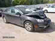 2015 Chevrolet Cruze LT с VIN 1G1PC5SBXF7120124, выставлен на аукционе IAAI как лот 43194753 с пробегом 145 234 миль миль и . История ставок и продаж доступна на DreamBid. Изображение 1.