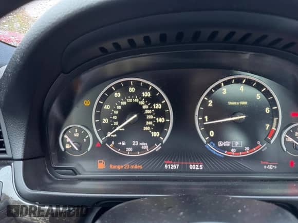 2013 BMW 5 Series 535i xDrive z VIN WBAFU7C52DDU69486, wystawiony jako Copart lot #90585425 z przebiegiem 91 267 mil mil oraz Czysty tytuł • Clean title. Historia ofert i sprzedaży dostępna na DreamBid. Obrazek 11.