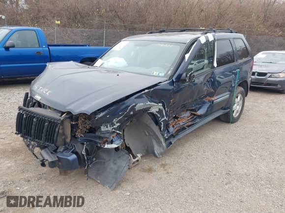 2009 Jeep Grand Cherokee Laredo with VIN 1J8GR48K49C516237, listed as a IAAI auction lot 34603333 with Not provided miles and . Bid and sale history available at DreamBid. Image 6.