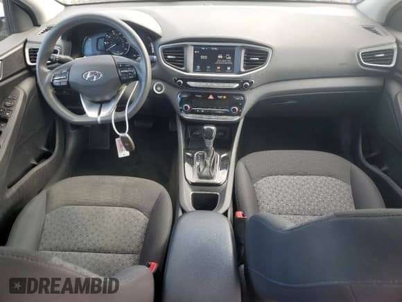 2019 Hyundai Ioniq Blue с VIN KMHC65LC6KU140754, выставлен на аукционе Copart как лот 42287324 с пробегом 166 739 миль миль и . История ставок и продаж доступна на DreamBid. Изображение 8.