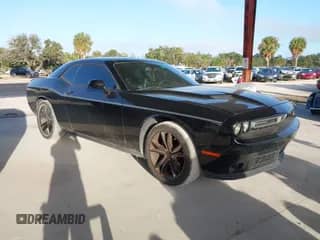 2015 Dodge Challenger SXT with VIN 2C3CDZAG0FH819536, listed as a IAAI auction lot 43388382 with 172,066 mi miles and . Bid and sale history available at DreamBid. Image 1.
