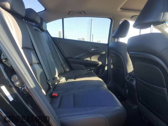 2013 Honda Accord Touring с VIN 1HGCR3F95DA038240, выставлен на аукционе Copart как лот 70801405 с пробегом 176 841 миль миль и Списание • Salvage title. История ставок и продаж доступна на DreamBid. Изображение 10.