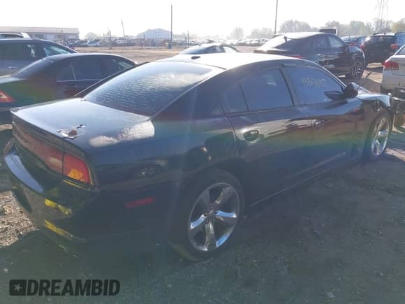 2012 Dodge Charger RT Plus с VIN 2C3CDXCT5CH122213, выставлен на аукционе IAAI как лот 43313497 с пробегом 181 471 миль миль и . История ставок и продаж доступна на DreamBid. Изображение 4.