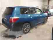 2008 Toyota Highlander z VIN JTEES41A182035687, wystawiony jako IAAI lot #43385079 z przebiegiem 228 168 mil mil oraz . Historia ofert i sprzedaży dostępna na DreamBid. Obrazek 4.