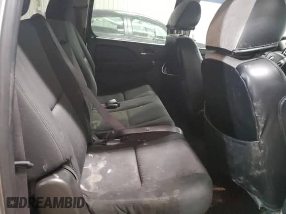 2011 Chevrolet Suburban LS with VIN 1GNSKHE38BR376102, listed as a Copart auction lot 87832845 with 167,664 mi miles and Salvage title. Bid and sale history available at DreamBid. Image 11.