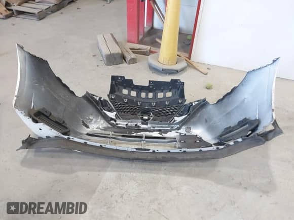 2017 Nissan Note SV с VIN 3N1CE2CP9HL366107, выставлен на аукционе IAAI как лот 42075707 с пробегом 94 341 миль миль и . История ставок и продаж доступна на DreamBid. Изображение 12.