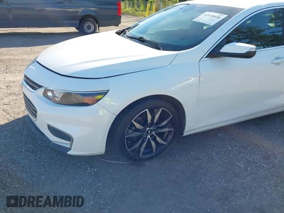 2017 Chevrolet Malibu LT with VIN 1G1ZE5ST3HF260049, listed as a IAAI auction lot 43538038 with 115,561 mi miles and . Bid and sale history available at DreamBid. Image 6.