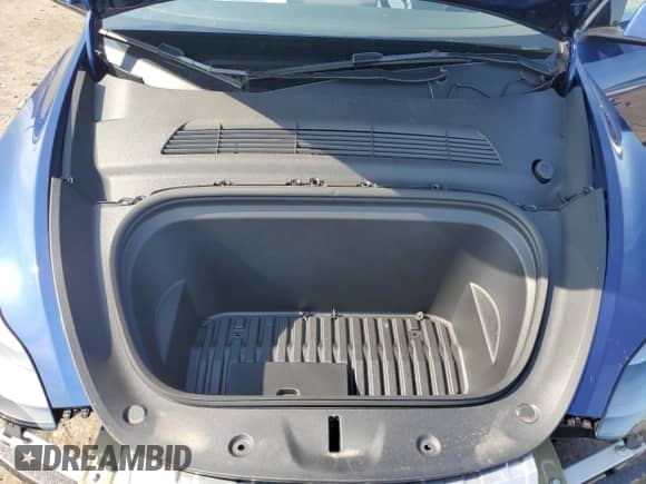 2023 Tesla Model Y Long Range с VIN 7SAYGDEE5PF910400, выставлен на аукционе Copart как лот 66009544 с пробегом 5 117 миль миль и Списание • Salvage title. История ставок и продаж доступна на DreamBid. Изображение 11.