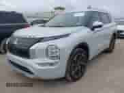2024 Mitsubishi Outlander SEL with VIN JA4J3WA88RZ057293, listed as a IAAI auction lot 42035645 with 14,470 mi miles and . Bid and sale history available at DreamBid. Image 2.