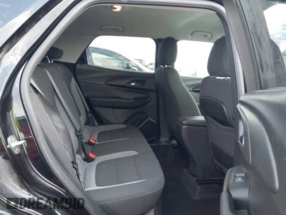 2023 Chevrolet TrailBlazer LT с VIN KL79MPS20PB050296, выставлен на аукционе IAAI как лот 42977849 с пробегом 25 351 миль миль и . История ставок и продаж доступна на DreamBid. Изображение 8.