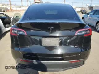 2021 Tesla Model Y Long Range with VIN 5YJYGDEE2MF182060, listed as a Copart auction lot 71448454 with 60,836 mi miles and Salvage title. Bid and sale history available at DreamBid. Image 6.