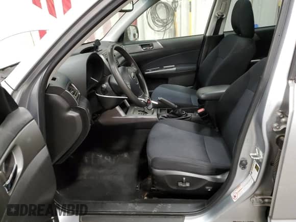 2012 Subaru Forester X Premium z VIN JF2SHBDC1CH461863, wystawiony jako Copart lot #82560625 z przebiegiem 203 261 mil mil oraz Czysty tytuł • Clean title. Historia ofert i sprzedaży dostępna na DreamBid. Obrazek 7.