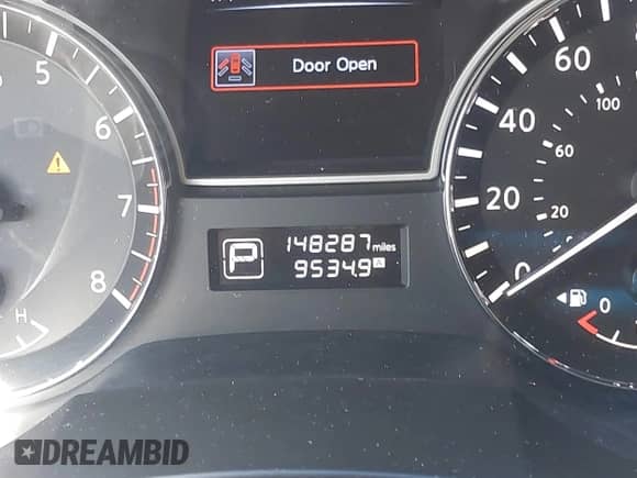 2015 Nissan Altima S z VIN 1N4AL3AP2FC102017, wystawiony jako IAAI lot #43349301 z przebiegiem 148 287 mil mil oraz . Historia ofert i sprzedaży dostępna na DreamBid. Obrazek 15.