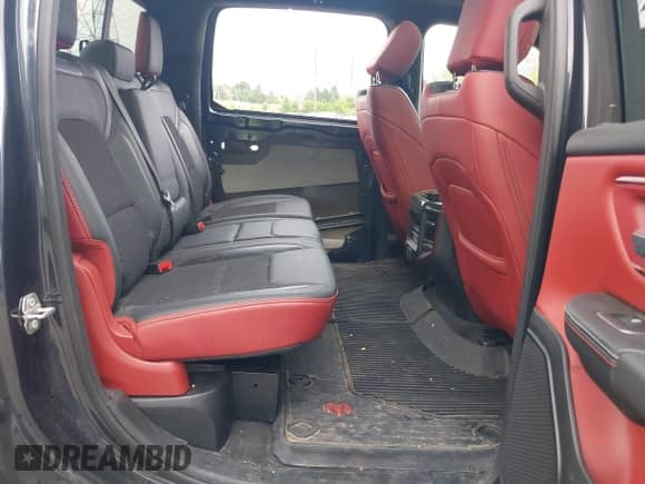 2019 Ram 1500 Rebel z VIN 1C6SRFLT1KN784936, wystawiony jako IAAI lot #42375986 z przebiegiem 78 539 mil mil oraz . Historia ofert i sprzedaży dostępna na DreamBid. Obrazek 8.