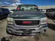 2005 GMC Sierra 1500 Work Truck with VIN 1GTEC14X25Z268786, listed as a Copart auction lot 81259355 with 82,352 mi miles and Salvage title. Bid and sale history available at DreamBid. Image 5.