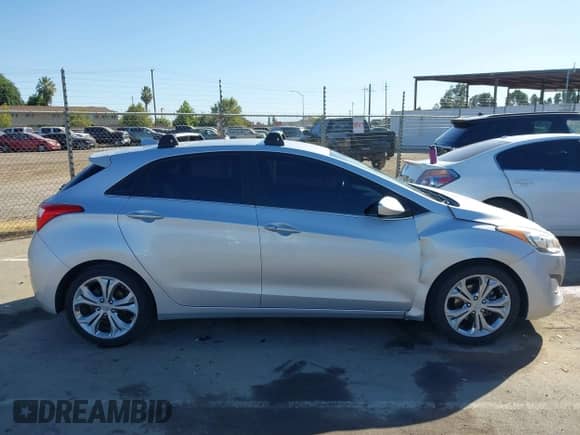 2013 Hyundai Elantra с VIN KMHD35LEXDU152326, выставлен на аукционе IAAI как лот 42797059 с пробегом 112 638 миль миль и . История ставок и продаж доступна на DreamBid. Изображение 13.