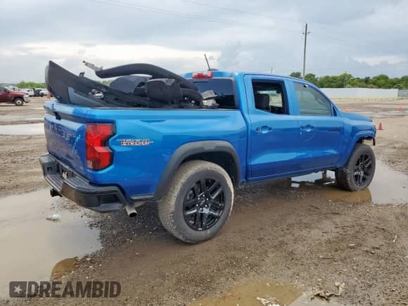 2024 Chevrolet Colorado 4WD Trail Boss с VIN 1GCPTEEK1R1204584, выставлен на аукционе Copart как лот 64651785 с пробегом 9 228 миль миль и Списание • Salvage title. История ставок и продаж доступна на DreamBid. Изображение 3.