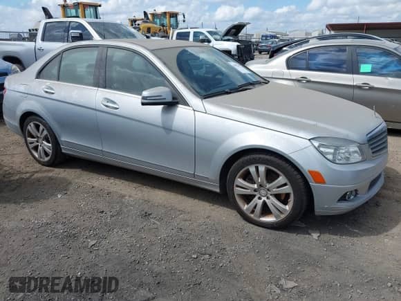 2010 Mercedes-Benz C 300 Sport with VIN WDDGF8BB3AF441409, listed as a IAAI auction lot 43012007 with 59,895 mi miles and . Bid and sale history available at DreamBid. Image 1.