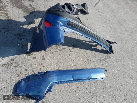 2025 Subaru Forester with VIN JF2SLDAC0SH572448, listed as a IAAI auction lot 43095322 with 1,473 mi miles and . Bid and sale history available at DreamBid. Image 12.