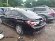 2014 Hyundai Sonata z VIN KMHEC4A45EA114823, wystawiony jako IAAI lot #42188554 z przebiegiem 121 101 mil mil oraz . Historia ofert i sprzedaży dostępna na DreamBid. Obrazek 3.