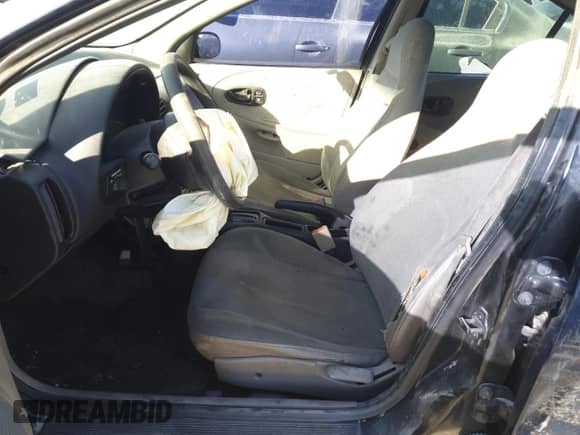 1999 Saturn SL with VIN 1G8ZH5289XZ336486, listed as a Copart auction lot 83240394 with Not provided miles and Non repairable. Bid and sale history available at DreamBid. Image 7.