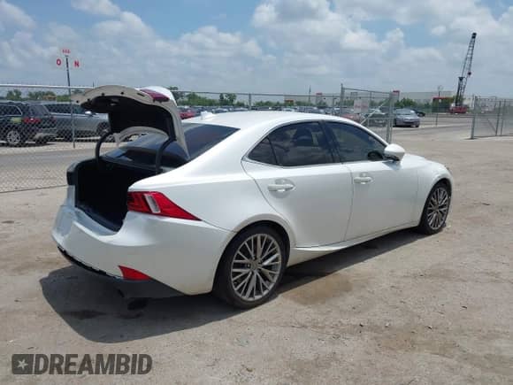 2016 Lexus IS 200t с VIN JTHBA1D22G5035934, выставлен на аукционе IAAI как лот 42722274 с пробегом 179 856 миль миль и . История ставок и продаж доступна на DreamBid. Изображение 4.