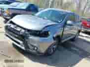 2020 Mitsubishi Outlander SE z VIN JA4AD3A3XLZ024187, wystawiony jako IAAI lot #41915579 z przebiegiem 119 722 mil mil oraz . Historia ofert i sprzedaży dostępna na DreamBid. Obrazek 17.