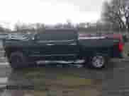 2017 Chevrolet Silverado 1500 LTZ z VIN 3GCUKSEC5HG161820, wystawiony jako IAAI lot #42139613 z przebiegiem 71 485 mil mil oraz . Historia ofert i sprzedaży dostępna na DreamBid. Obrazek 15.