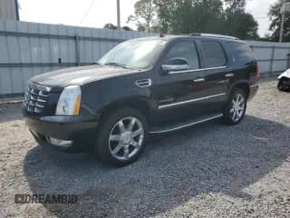 2010 Cadillac Escalade with VIN 1GYUKEEJ1AR280786, listed as a Copart auction lot 70295294 with 203,491 mi miles and Clean title. Bid and sale history available at DreamBid. Image 1.