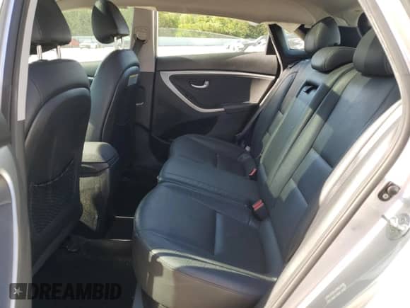 2014 Hyundai Elantra с VIN KMHD35LHXEU189663, выставлен на аукционе Copart как лот 57960495 с пробегом 145 332 миль миль и Списание • Salvage title. История ставок и продаж доступна на DreamBid. Изображение 10.