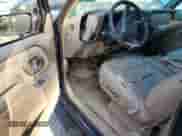 1999 Chevrolet Suburban с VIN 3GNFK16R0XG108244, выставлен на аукционе Copart как лот 65338915 с пробегом 285 337 миль миль и Списание • Salvage title. История ставок и продаж доступна на DreamBid. Изображение 8.