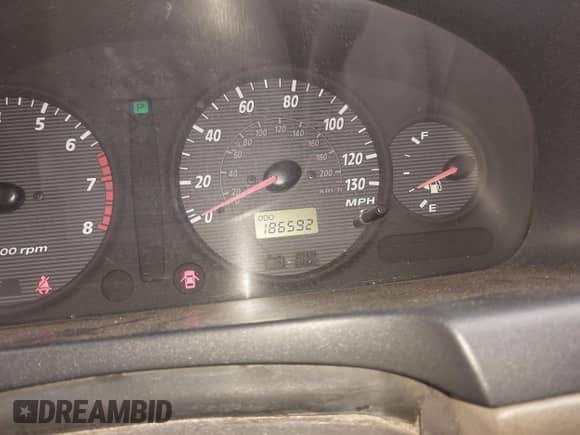 2004 Hyundai Santa Fe GLS с VIN KM8SC13E74U598269, выставлен на аукционе IAAI как лот 43021072 с пробегом 186 592 миль миль и . История ставок и продаж доступна на DreamBid. Изображение 7.