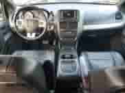 2013 Dodge Grand Caravan R/T z VIN 2C4RDGEG0DR695070, wystawiony jako Copart lot #68165805 z przebiegiem 122 956 mil mil oraz Czysty tytuł • Clean title. Historia ofert i sprzedaży dostępna na DreamBid. Obrazek 8.