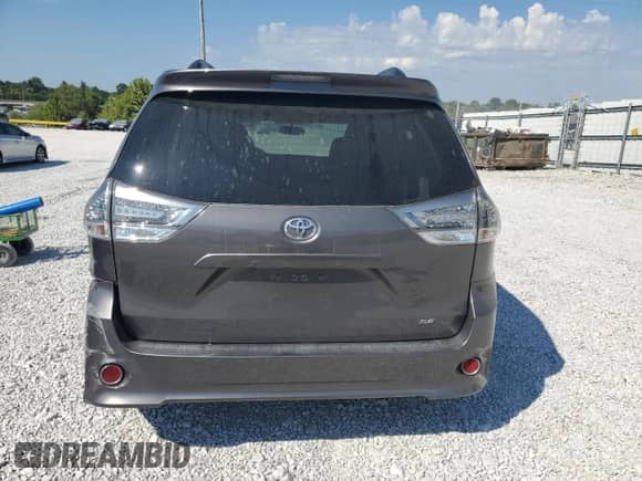 2013 Toyota Sienna SE with VIN 5TDXK3DC2DS351767, listed as a Copart auction lot 70955455 with 63,577 mi miles and Salvage title. Bid and sale history available at DreamBid. Image 6.